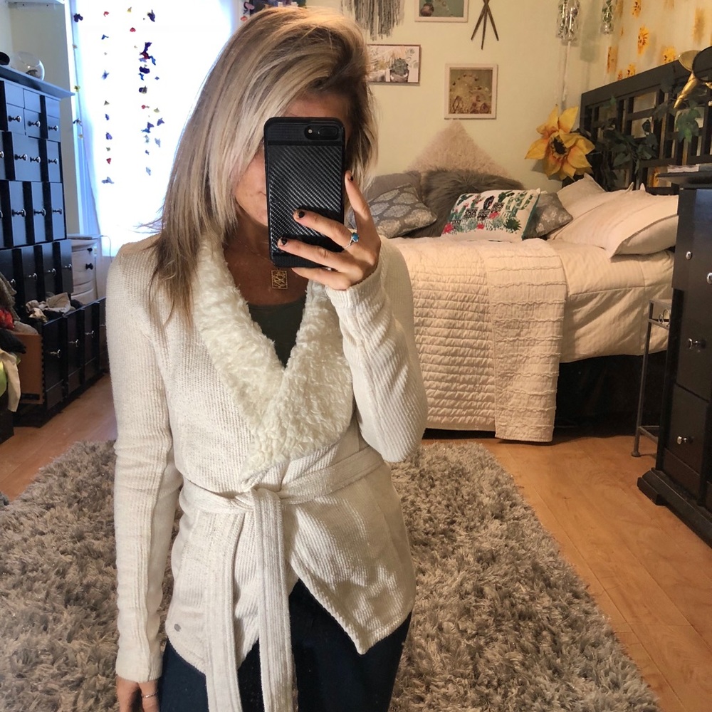 Armani Exchange Cream Cardigan Size Small